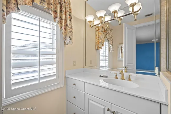 $2,900,000 | 142 Lansing Island Drive, Indian Harbour Beach, FL 32937