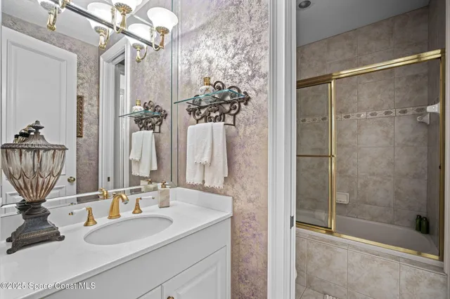 $2,975,000 | 142 Lansing Island Drive, Indian Harbour Beach, FL 32937