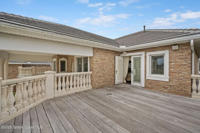 $2,975,000 | 142 Lansing Island Drive, Indian Harbour Beach, FL 32937