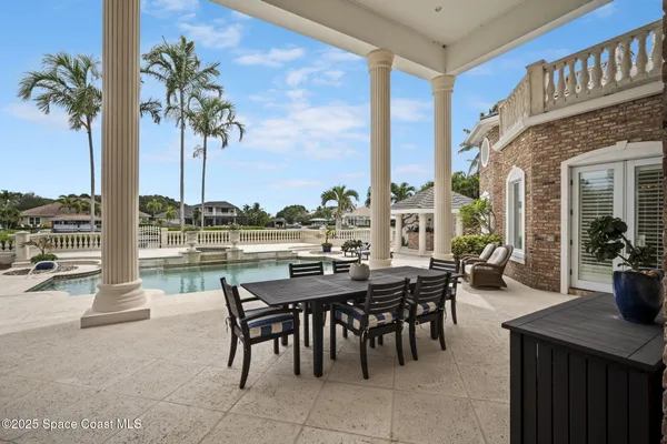 $2,900,000 | 142 Lansing Island Drive, Indian Harbour Beach, FL 32937