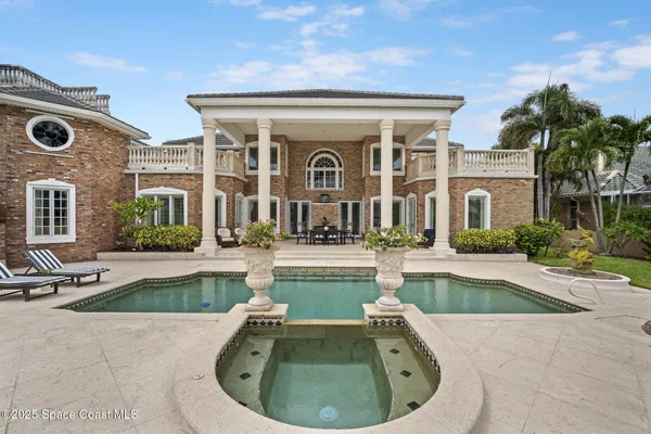 $2,900,000 | 142 Lansing Island Drive, Indian Harbour Beach, FL 32937