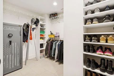 $3,275,000 | 373 Park Street East, Wayzata, MN 55391