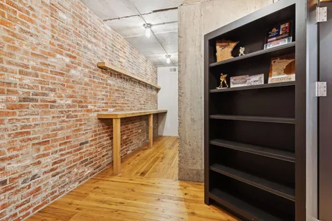 $3,275,000 | 373 Park Street East, Wayzata, MN 55391