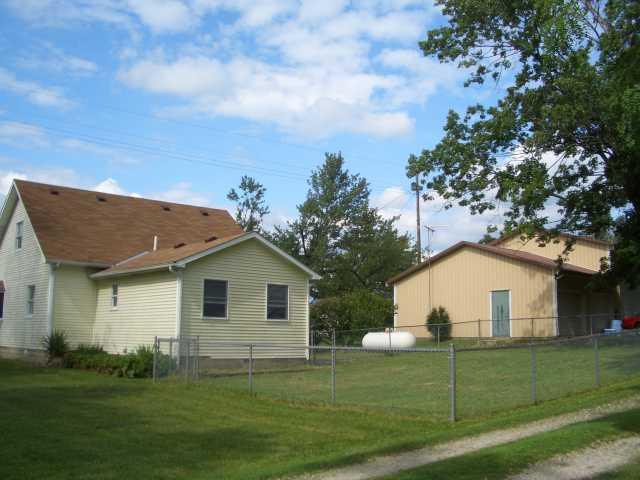 7779 East Blue Ridge Road Shelbyville, IN 46176 - Photo 2 of 11
