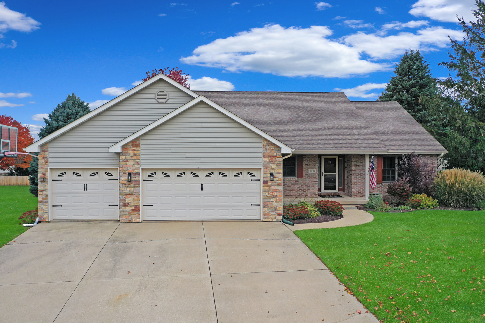 1108 Gehant Court Rochelle, IL 61068 - Photo 3 of 53