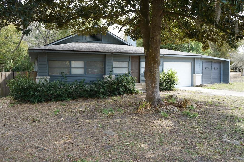 2107 Northeast 8th Road Ocala, FL 34470 - Photo 1 of 18