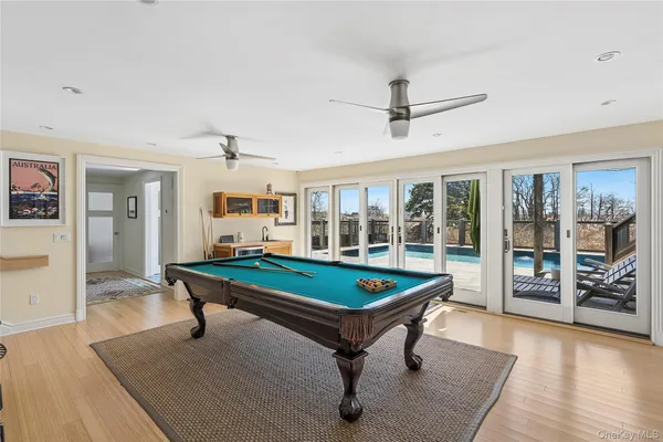 $2,499,000 | 32 Tuthill Lane, Remsenburg, NY 11960