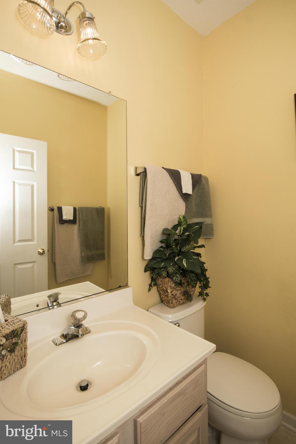 4612 Runnymeade Road Owings Mills, MD 21117 - Photo 13 of 30 Main Floor Powder Room