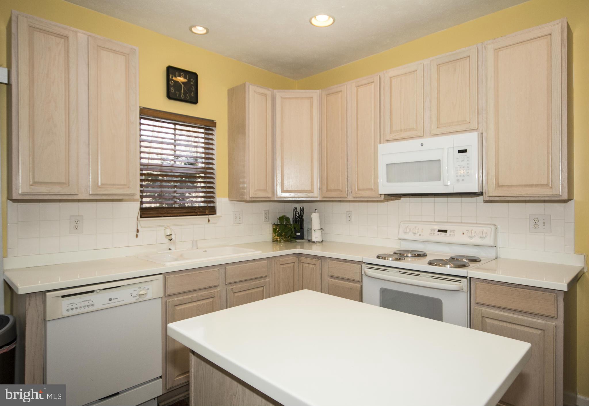 4612 Runnymeade Road Owings Mills, MD 21117 - Photo 8 of 30 Kitchen