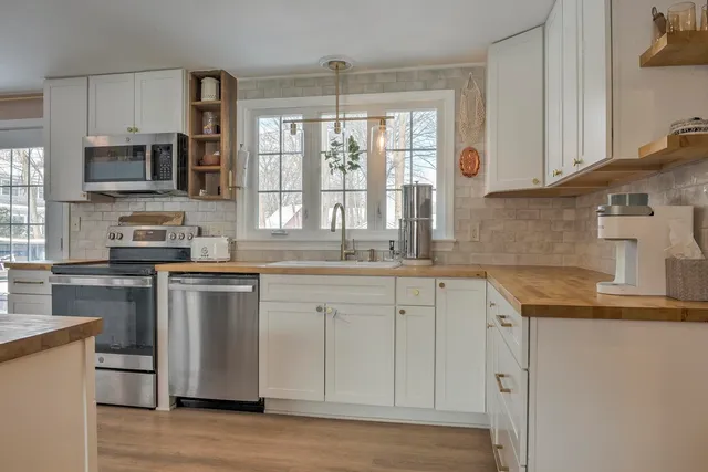 $499,900 | 8 Marguerite Street, Keene, NH 03431