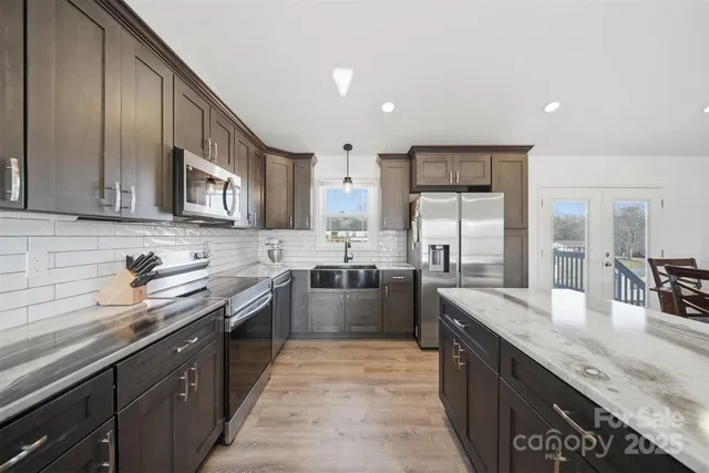 $375,000 | 4284 Jefferson Place, Granite Falls, NC 28630