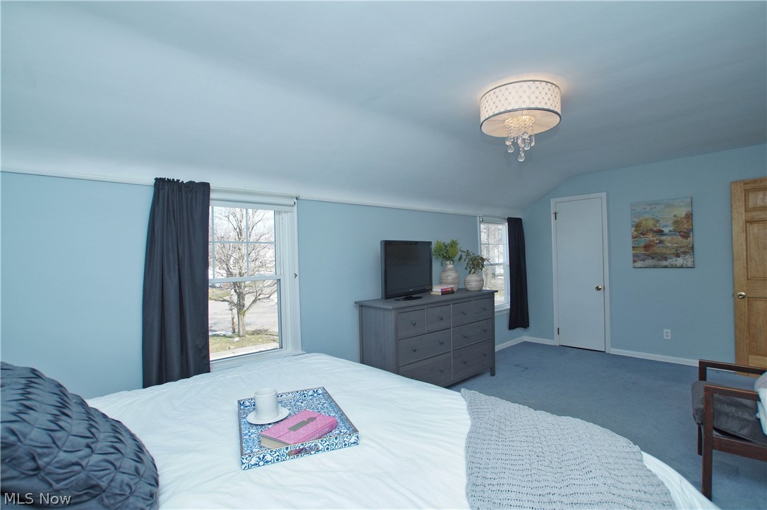 5606 Dorset Road Lyndhurst, OH 44124 - Photo 23 of 35