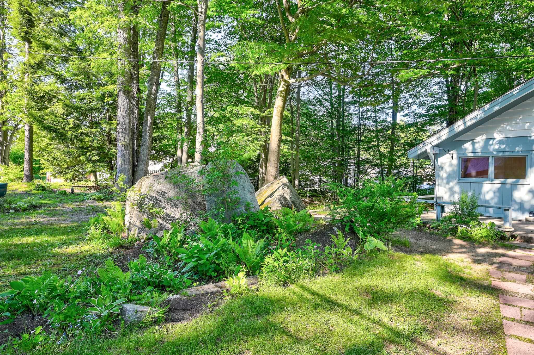 27 Ash Street Conway, NH 03860 - Photo 5 of 23