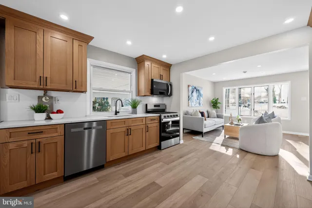 $319,000 | 51 Mill Road, Burlington, NJ 08016