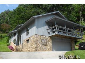 506 Crabtree Farm Road Clyde, NC 28721 - Photo 1 of 24