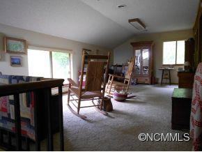 506 Crabtree Farm Road Clyde, NC 28721 - Photo 5 of 24