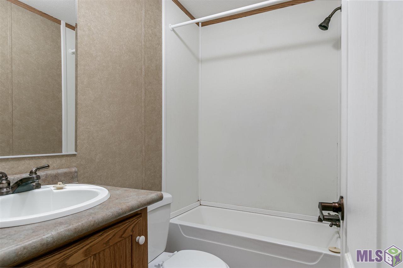 43173 Cannon Road Gonzales, LA 70737 - Photo 10 of 19 Gallery Image 10