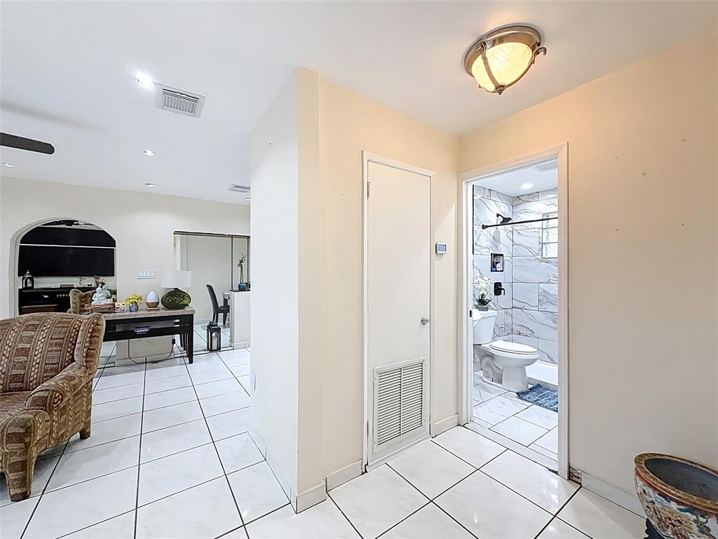 7141 Custer Street Hollywood, FL 33024 - Photo 50 of 84 a living room with furniture