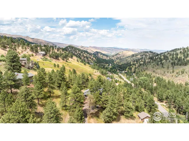 $1,065,000 | 6521 Olde Stage Road, Boulder, CO 80302