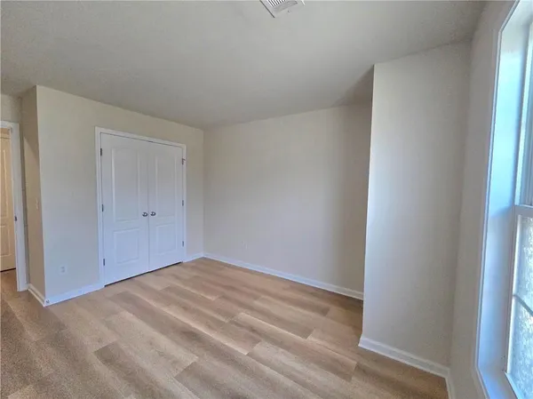 a view of utility room