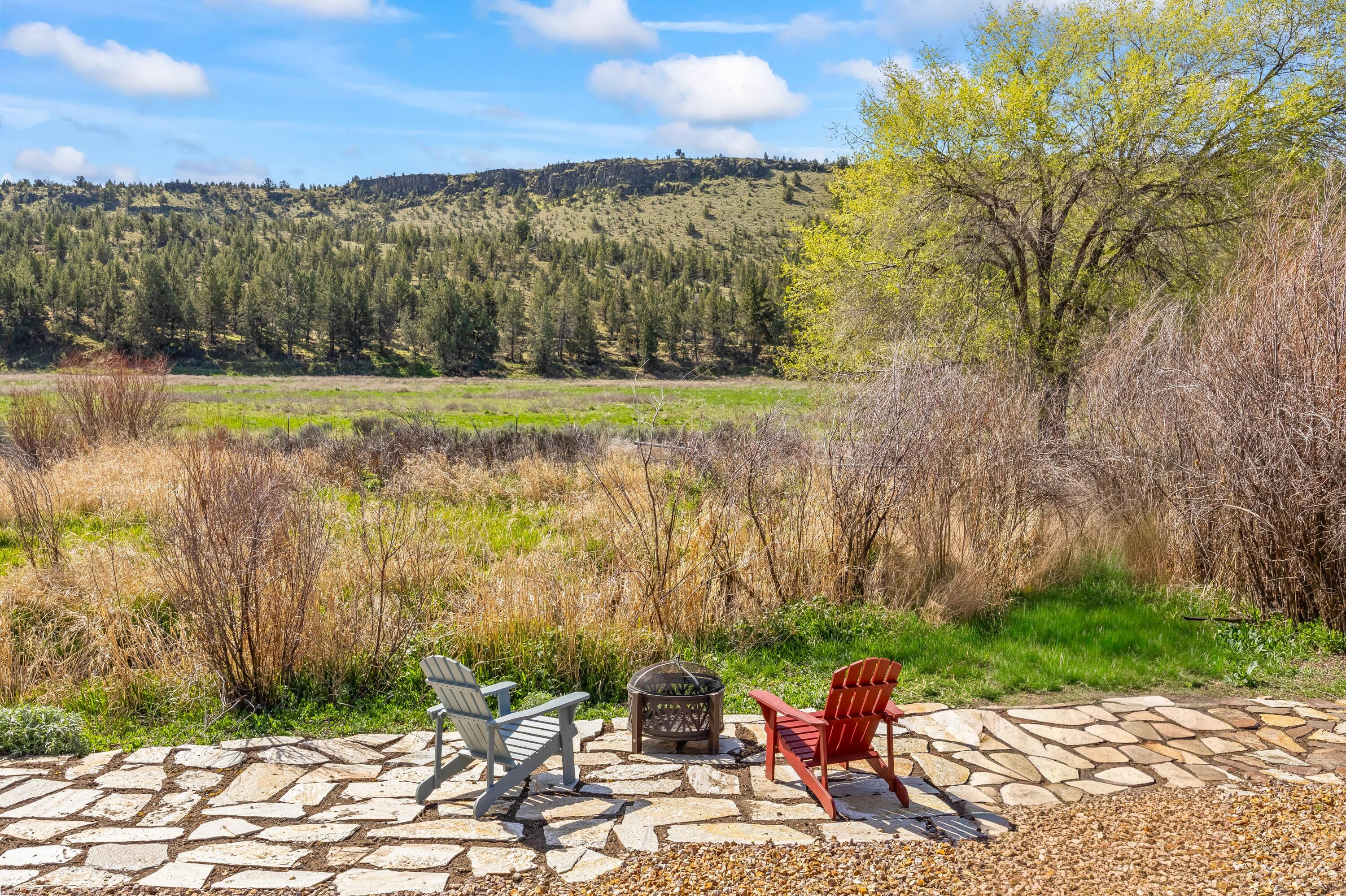 561 Southeast Stearns Road Prineville, OR 97754 - Photo 37 of 46