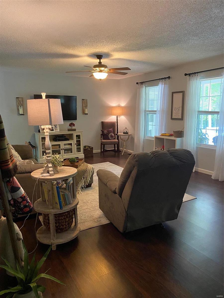 365 Rinderer Road Highland, IL 62249 - Photo 14 of 18