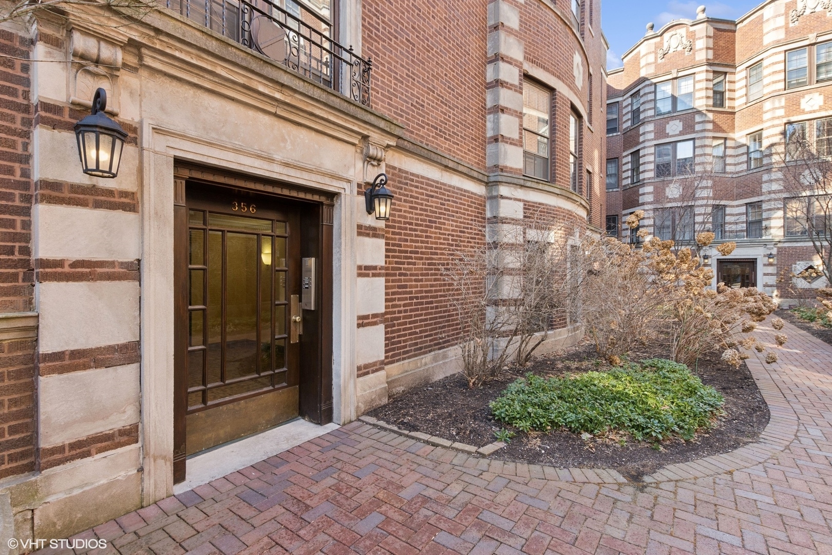 356 Ridge Avenue, Unit 52 Evanston, IL 60202 - Photo 1 of 16