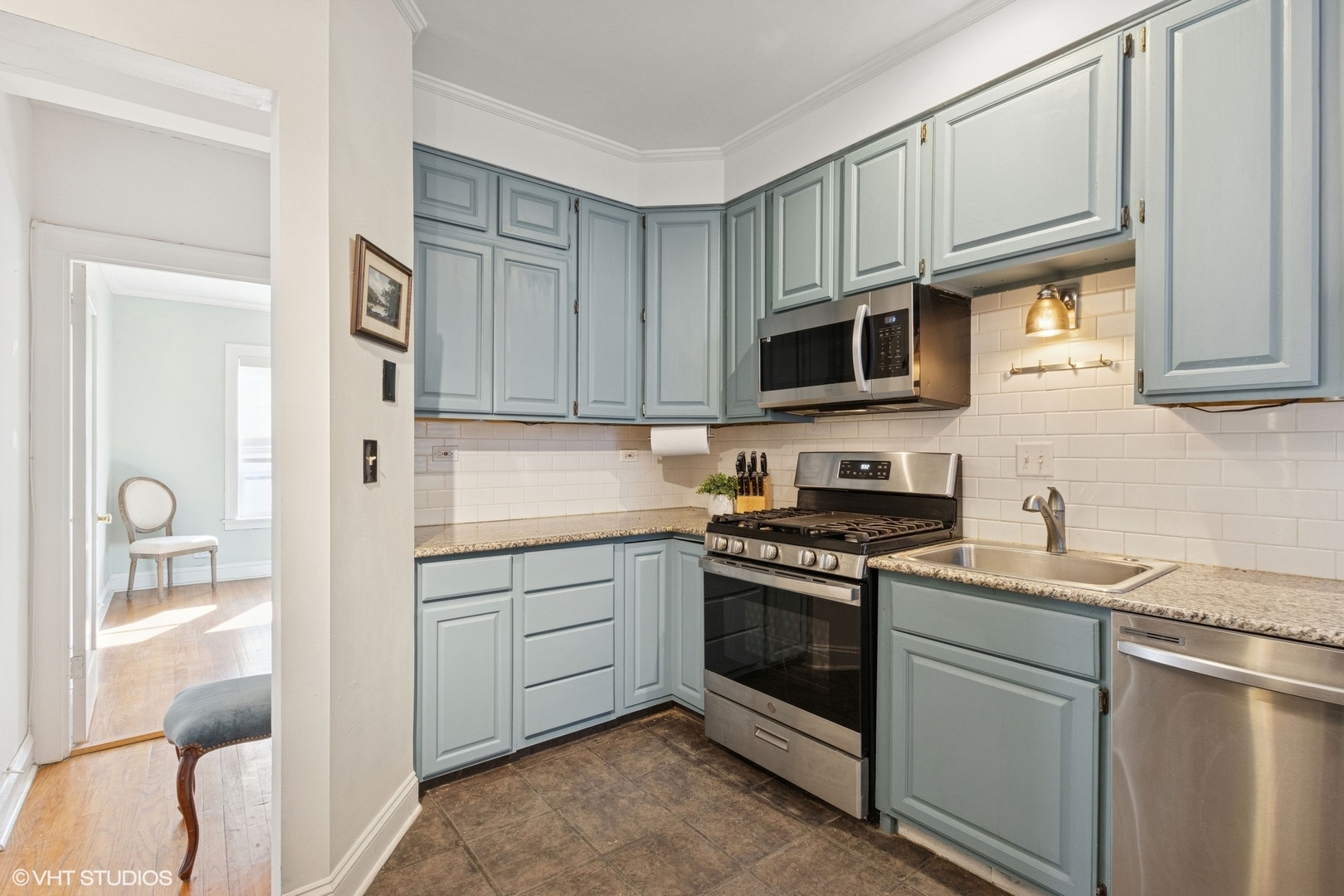 356 Ridge Avenue, Unit 52 Evanston, IL 60202 - Photo 9 of 16