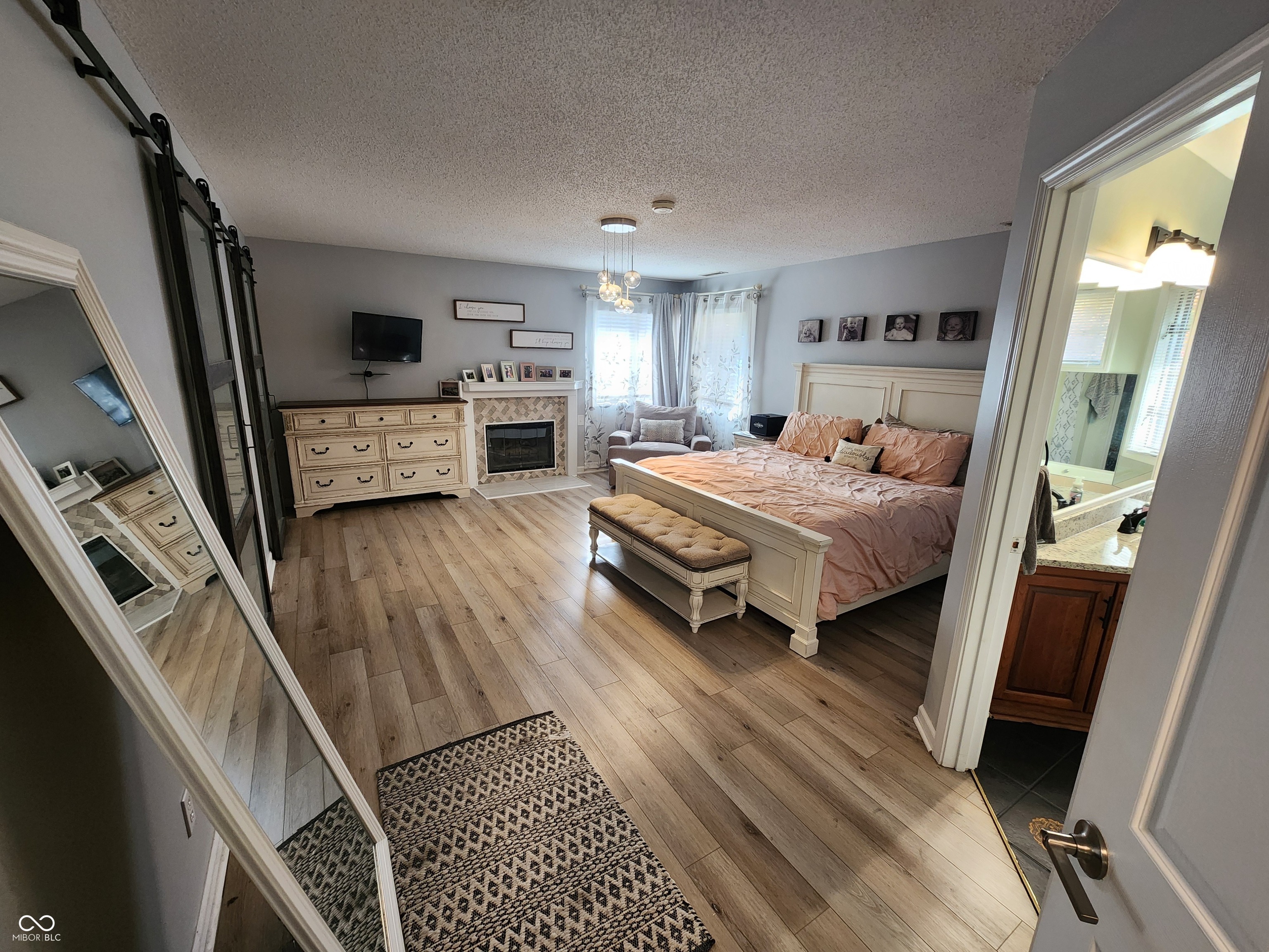 501 South Riviera Lane Yorktown, IN 47396 - Photo 23 of 36