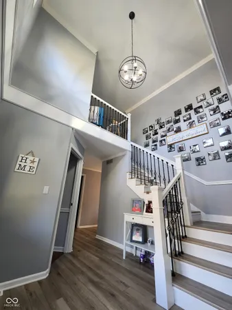 $484,000 | 501 South Riviera Lane, Yorktown, IN 47396