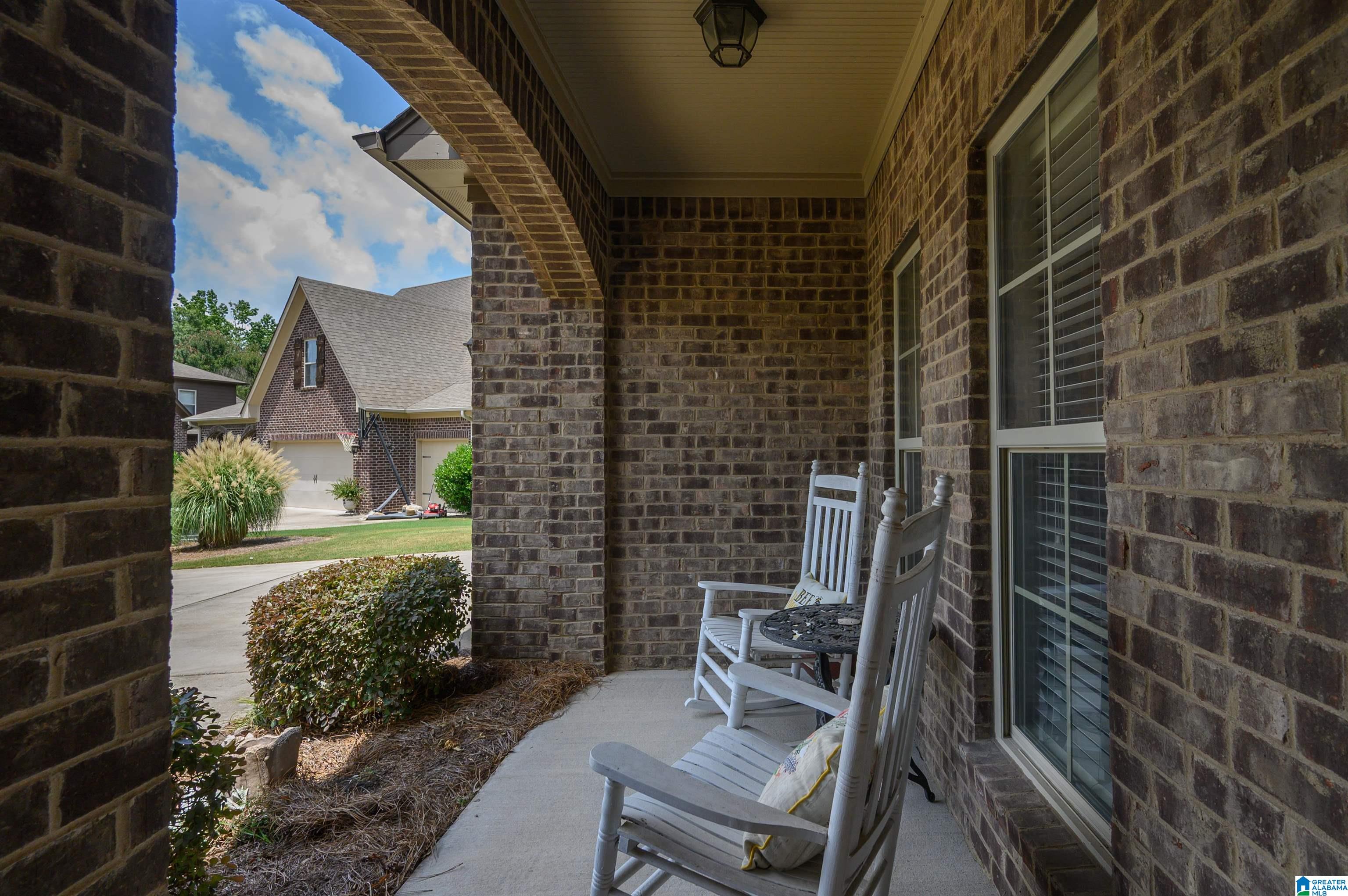 312 Dunrobin Circle Pelham, AL 35124 - Photo 5 of 73