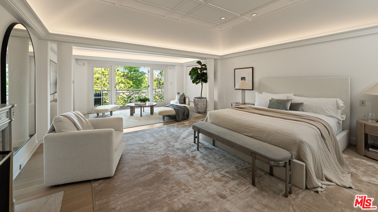 111 North Mapleton Drive Los Angeles, CA 90077 - Photo 34 of 53