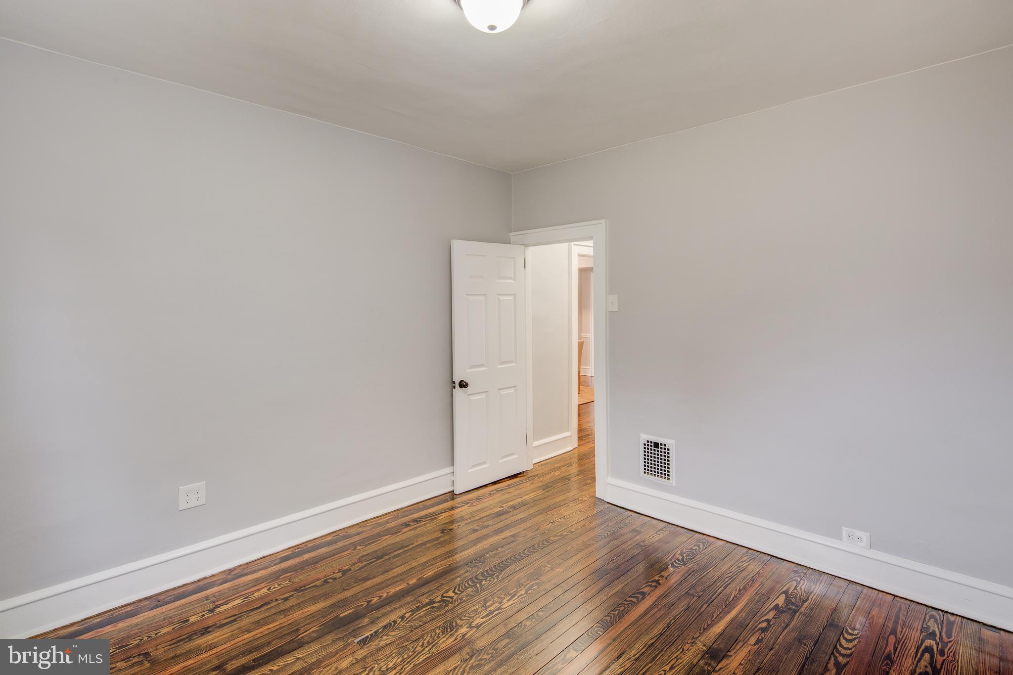 77 Harding Avenue Oaklyn, NJ 08107 - Photo 18 of 25 Bedroom 1