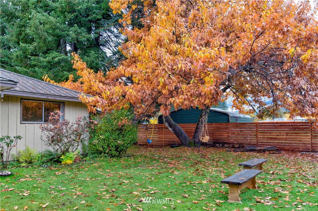 110 Snyder Road Packwood, WA 98361 - Photo 35 of 39 Gallery Image 35