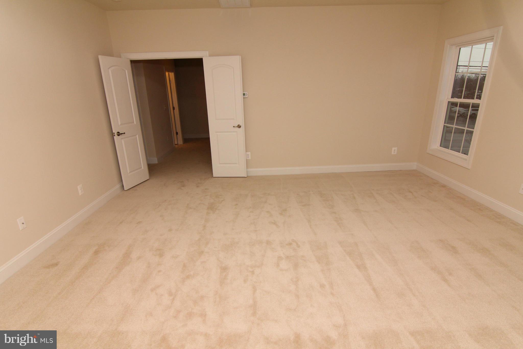 20946 Ashburn Road Ashburn, VA 20147 - Photo 18 of 30 Bedroom (Master)