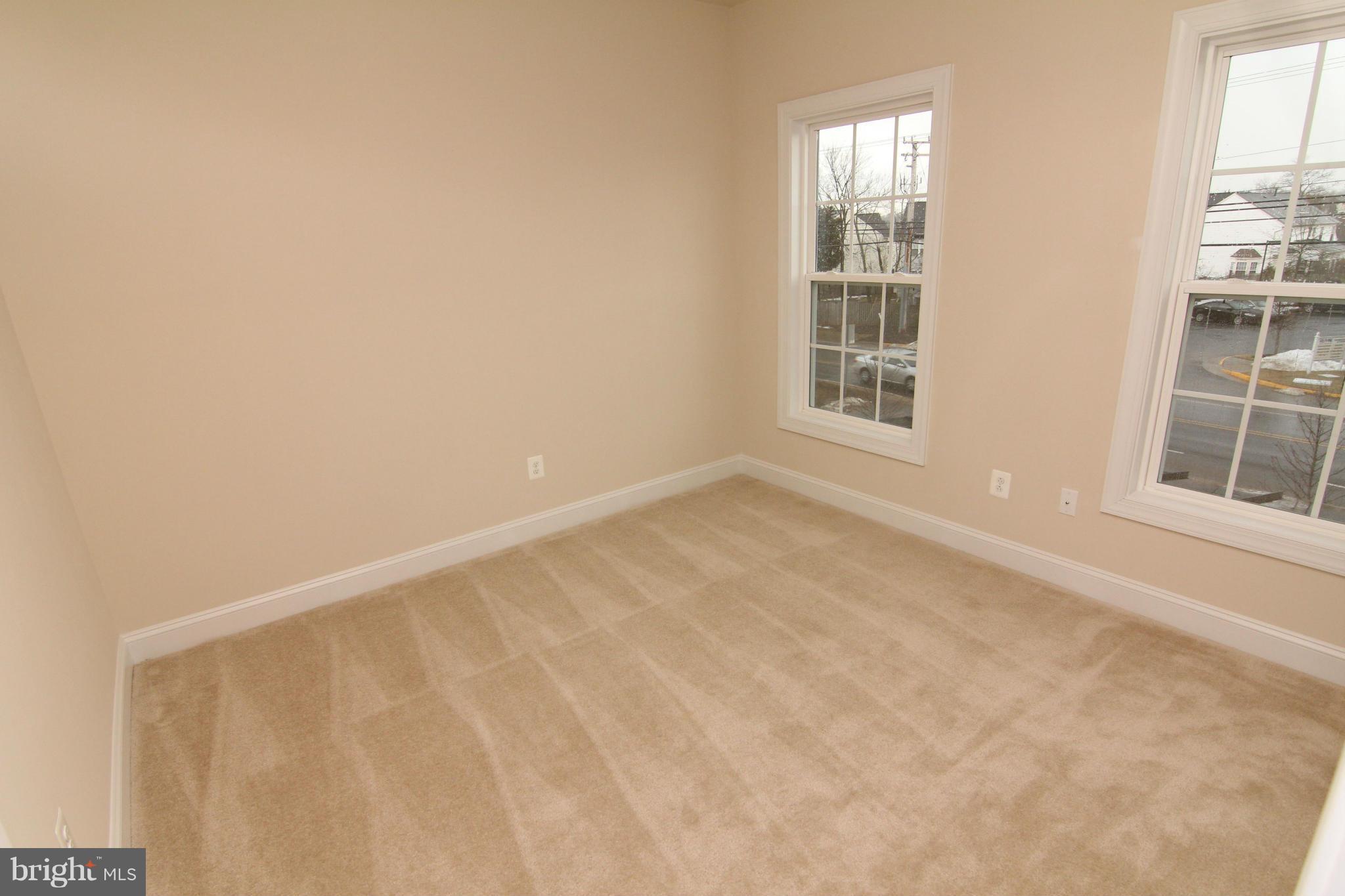20946 Ashburn Road Ashburn, VA 20147 - Photo 24 of 30 Bedroom