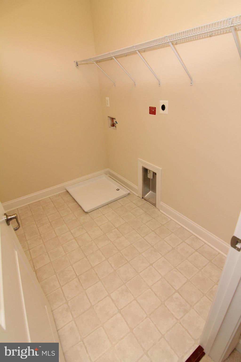 20946 Ashburn Road Ashburn, VA 20147 - Photo 28 of 30 Interior (General)