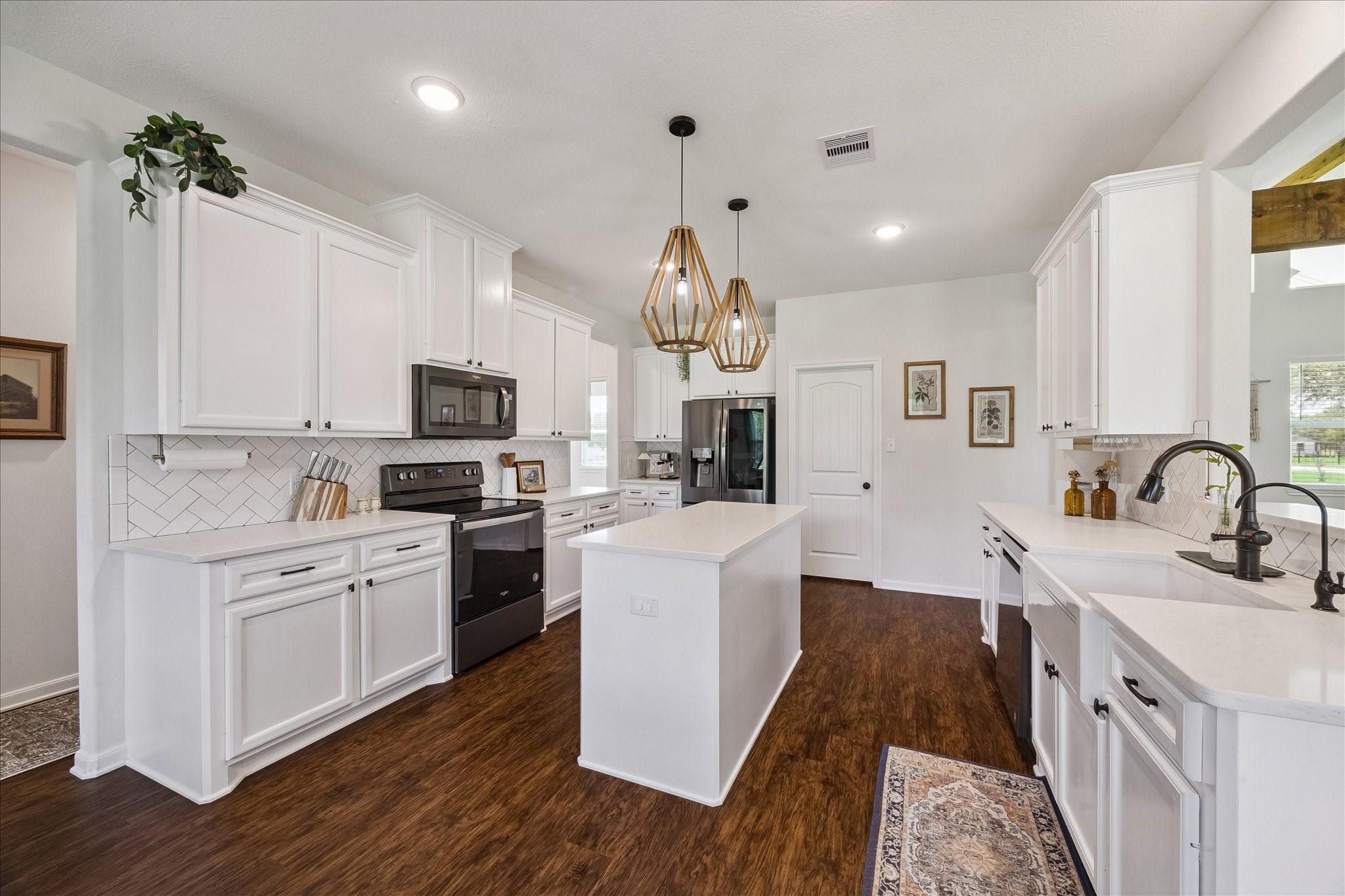 4726 Smith Road Alvin, TX 77511 - Photo 9 of 27