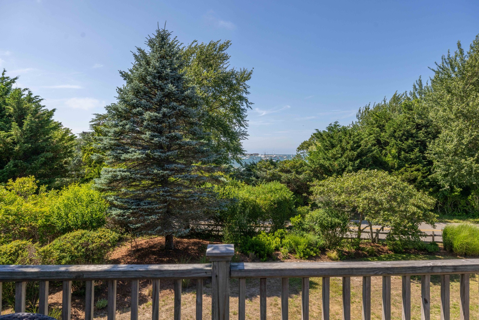 61 Monomoy Road Nantucket, MA 02554 - Photo 7 of 27
