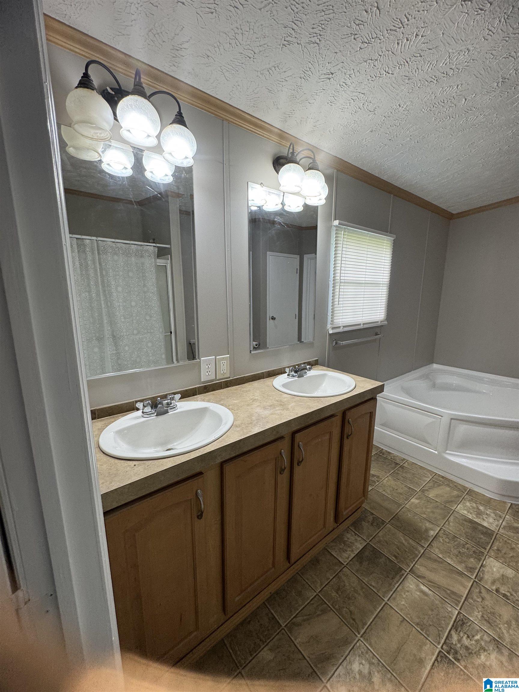 810 Riddle Farm Road Anniston, AL 36207 - Photo 28 of 34