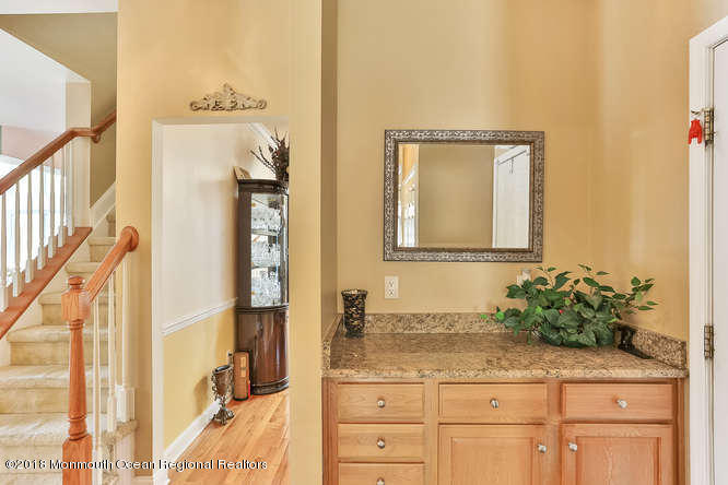 104 Adams Way Jackson, NJ 08527 - Photo 14 of 41 104 Adams Way Jackson NJ 08527-small-012