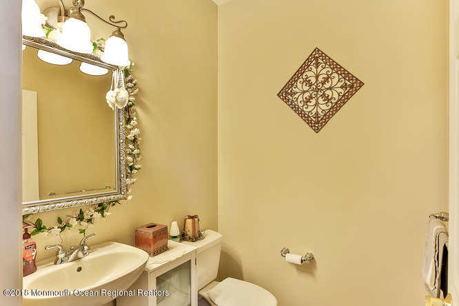 104 Adams Way Jackson, NJ 08527 - Photo 18 of 41 104 Adams Way Jackson NJ 08527-small-011