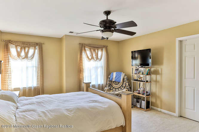 104 Adams Way Jackson, NJ 08527 - Photo 27 of 41 104 Adams Way Jackson NJ 08527-small-015