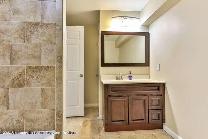 104 Adams Way Jackson, NJ 08527 - Photo 36 of 41 104 Adams Way Jackson NJ 08527-small-036