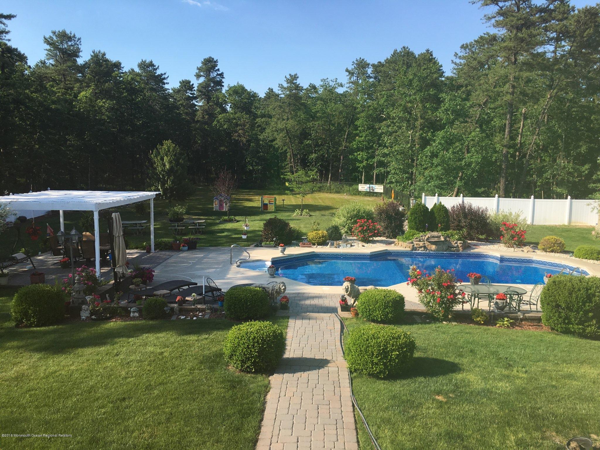 104 Adams Way Jackson, NJ 08527 - Photo 39 of 41 IMG_8146_01