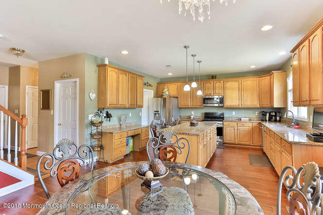 104 Adams Way Jackson, NJ 08527 - Photo 8 of 41 104 Adams Way Jackson NJ 08527-small-029