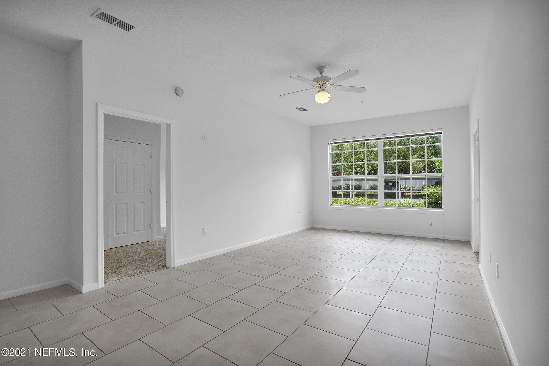 10550 Baymeadows Road, Unit 305 Jacksonville, FL 32256 - Photo 12 of 39 012-10550BaymeadowsRoadUnit305-Jacksonvi