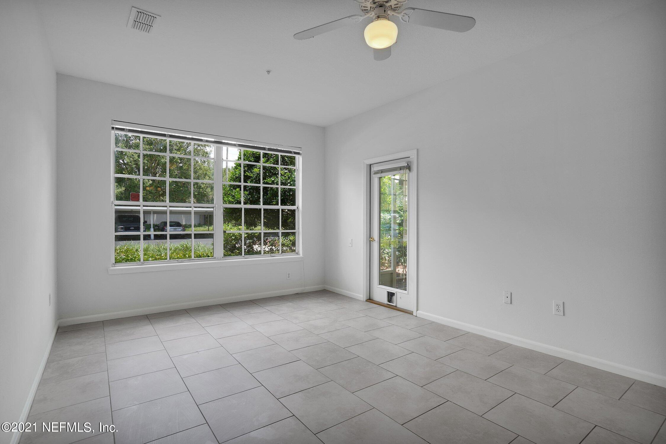 10550 Baymeadows Road, Unit 305 Jacksonville, FL 32256 - Photo 13 of 39 013-10550BaymeadowsRoadUnit305-Jacksonvi