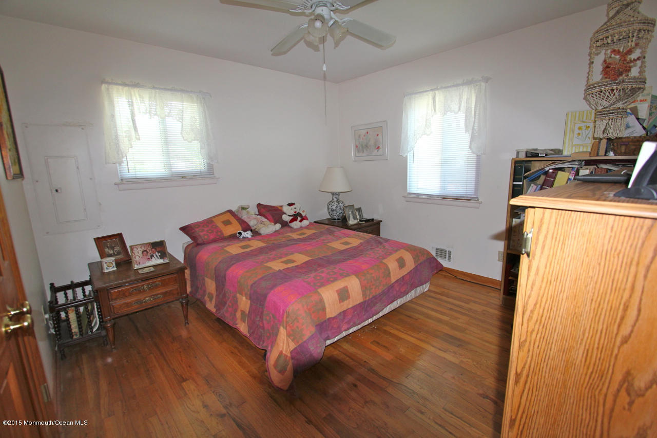 629 Marion Road Neptune Township, NJ 07753 - Photo 16 of 20 629 Marion15