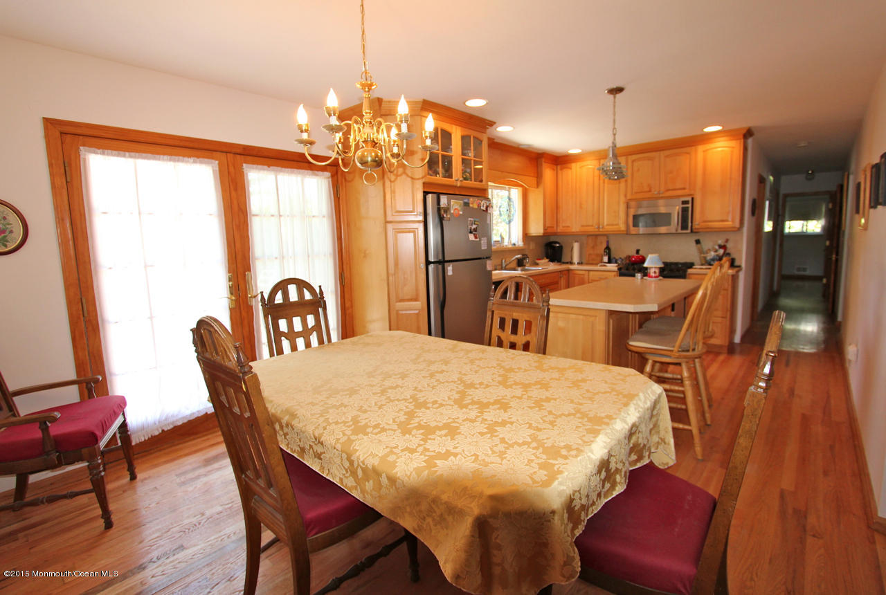 629 Marion Road Neptune Township, NJ 07753 - Photo 3 of 20 629 Marion16